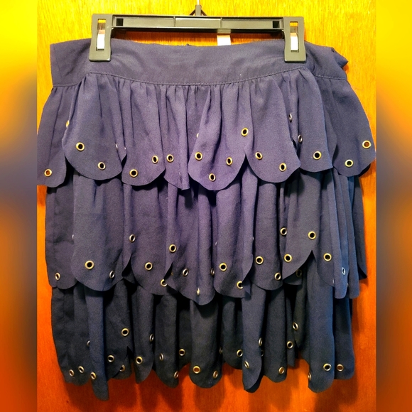 Alice Moon Dresses & Skirts - Alice Moon 🌙 ✨️ CUTE black new layered embellished skirt szM